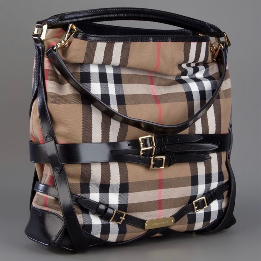 Gorgeous Burberry bridle housecheck hobo!